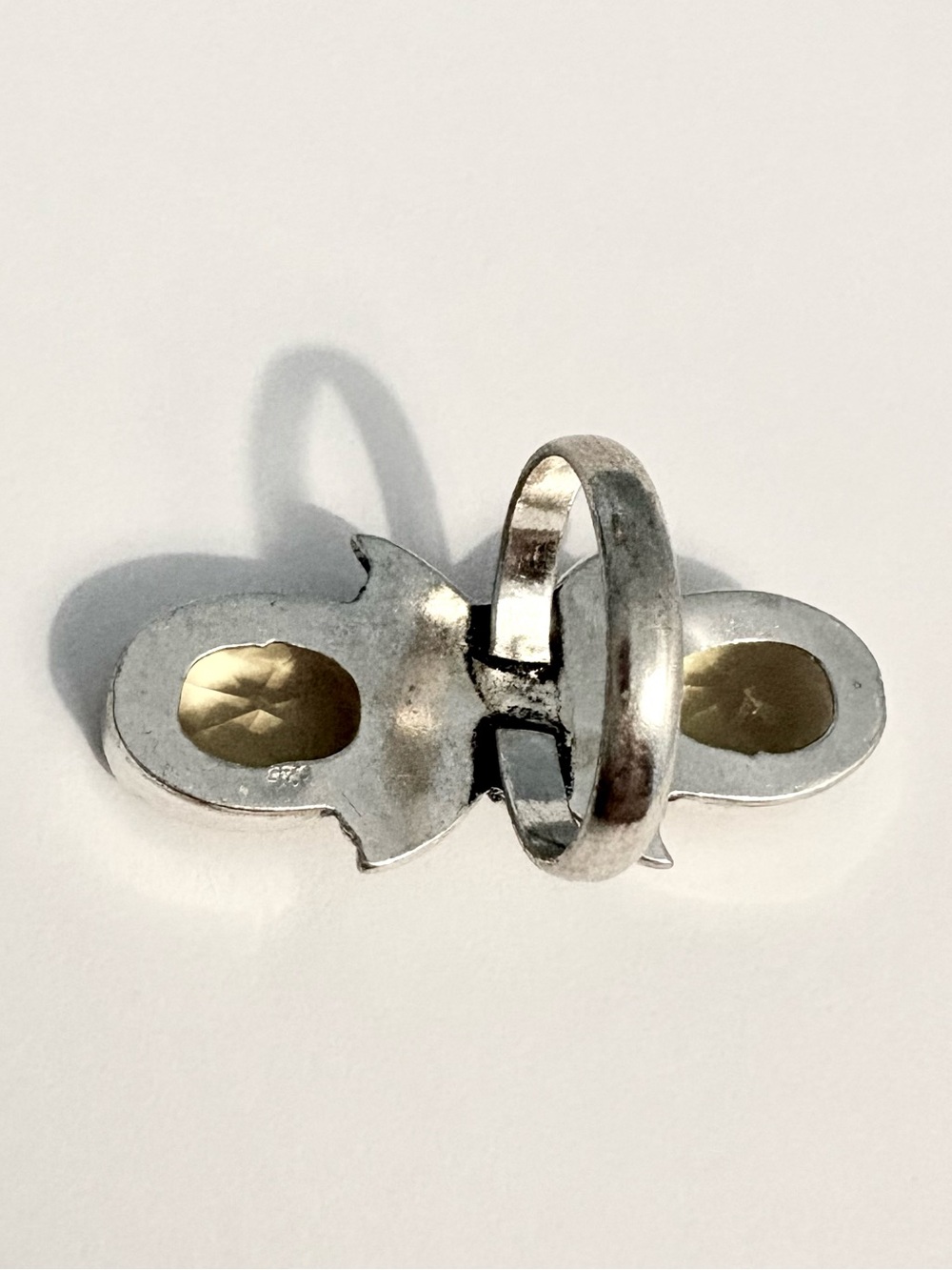 Beautiful ,1 1/2  inch, 925 marked, 2, faceted Citrine ring, size 6. - Picture 5 of 5